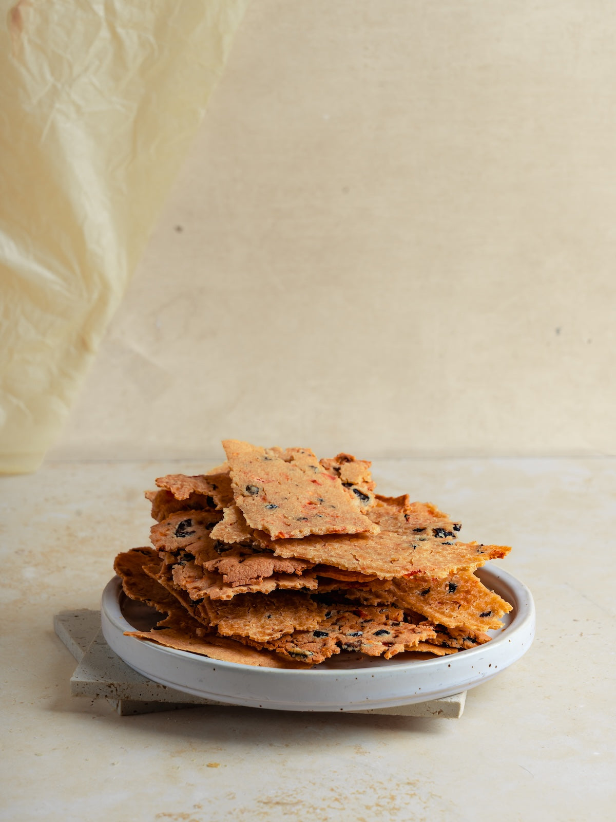 Tomato & olive sourdough crackers