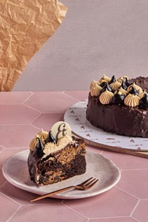 Chocolate banana gateau